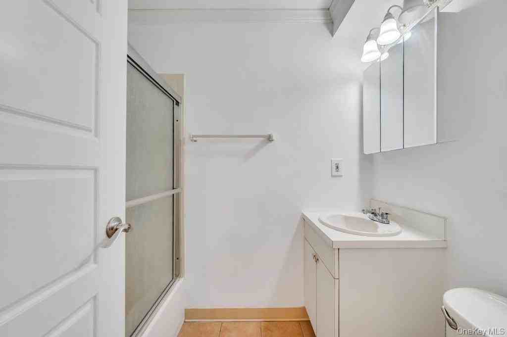 109 Pointe Cir S #109 - Photo 6 of 18