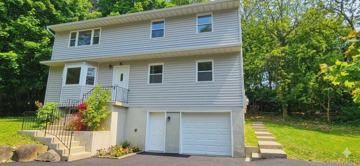 featured image of 153 Vernon Valley Rd #2