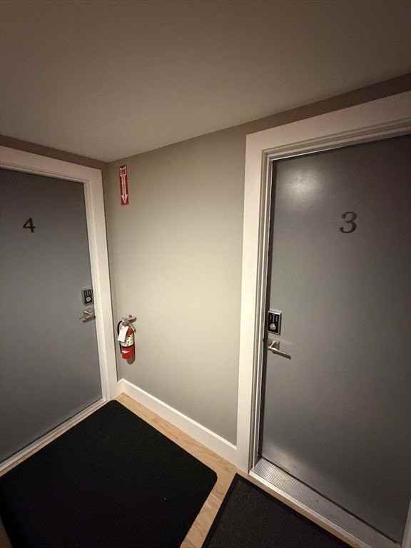 944 East St #3 - Photo 4 of 23