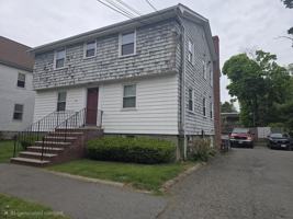 featured image of 11 Guild St #2R