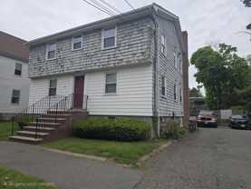11 Guild St #2R - Photo 1 of 1