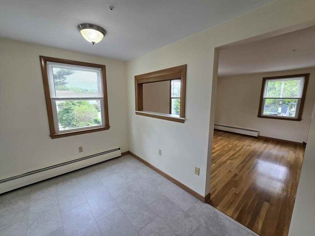 11 Guild St #2R - Photo 7 of 21