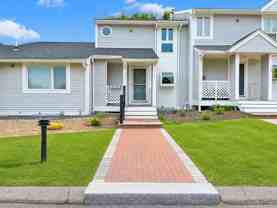 4 Alcott Cir #4 - Photo 1 of 1