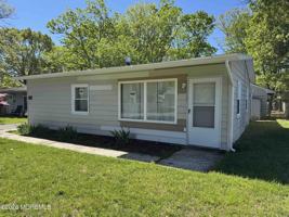 featured image of 208 Shore Blvd