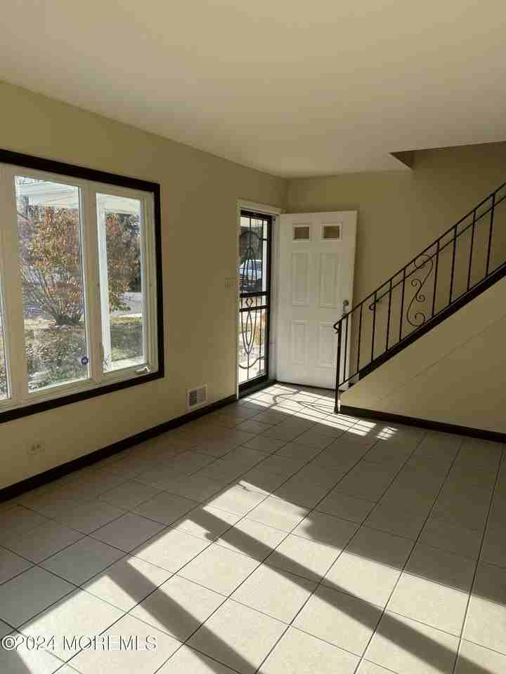 2103 Rutherford Ave #2 - Photo 2 of 9