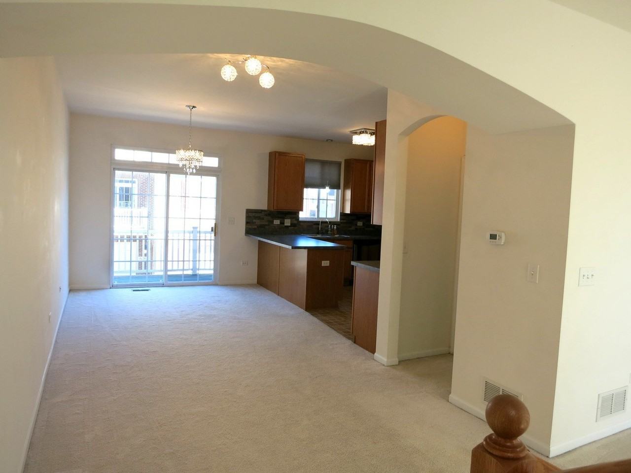 907 Neudearborn Ln - Photo 3 of 8