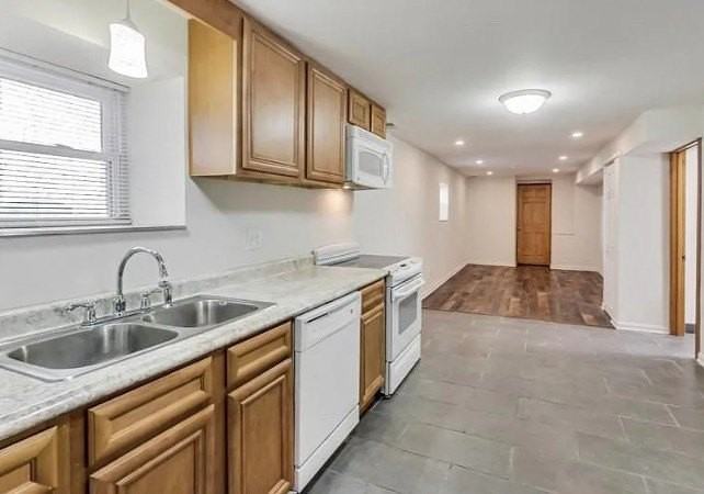 4988 N Elston Ave #G - Photo 5 of 13