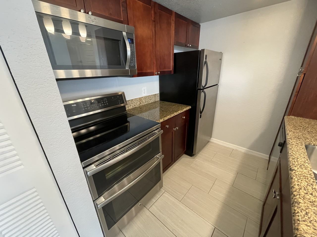 5128 Conroy Rd #713 - Photo 2 of 28