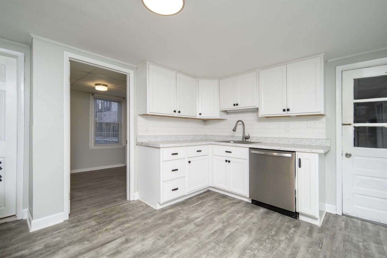 51 Lansing St #1