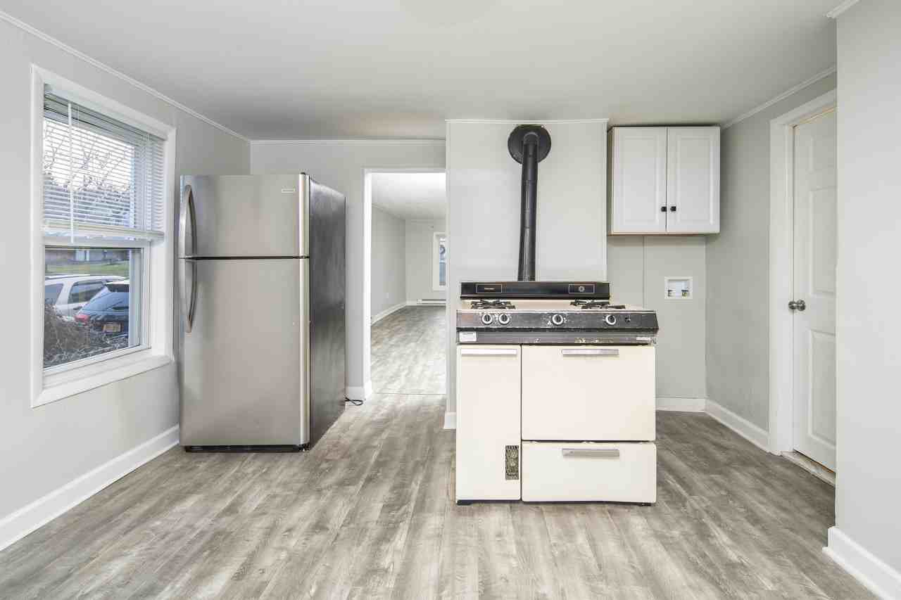 51 Lansing St #1 - Photo 4 of 28