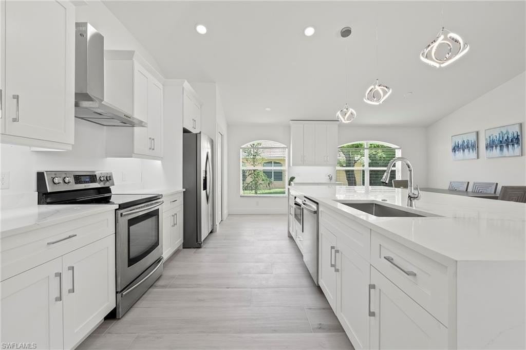 2050 Terrazzo Ln - Photo 5 of 44