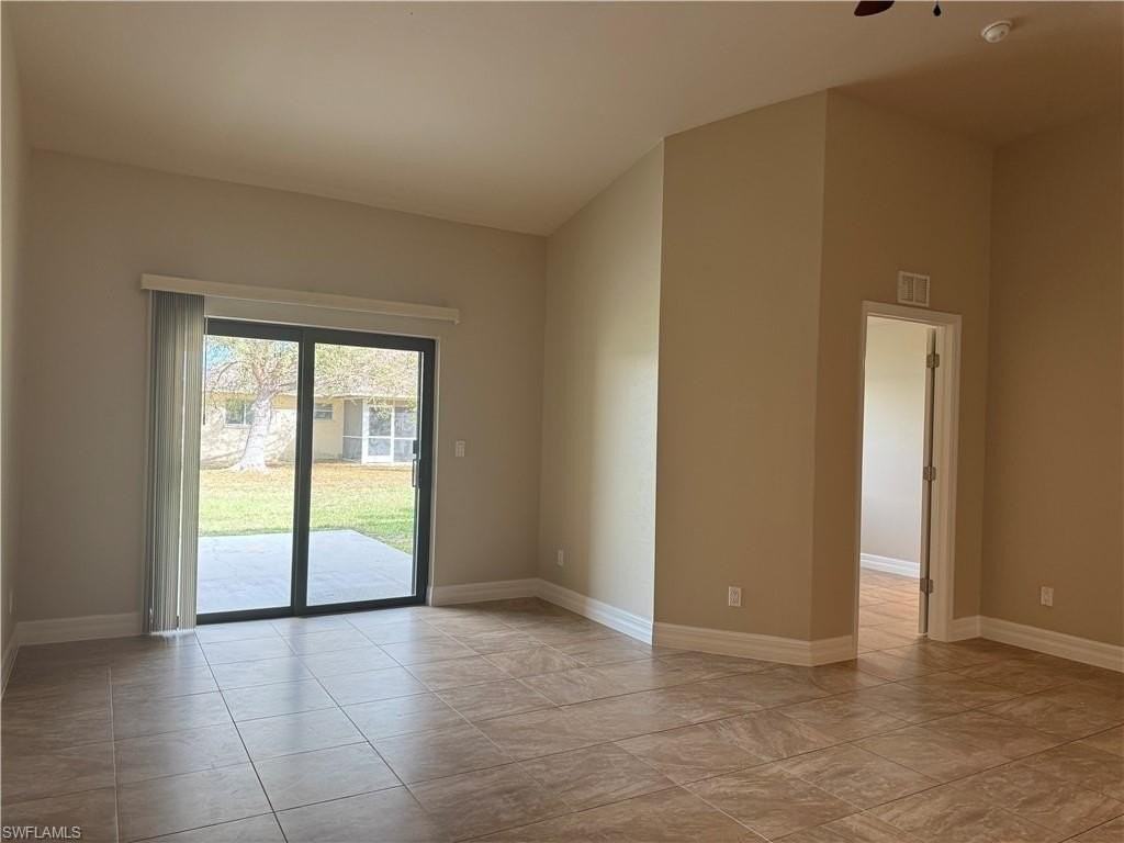 1715 Sw 1st Ave - Photo 5 of 27