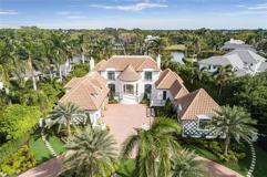 2595 Half Moon Walk - Photo 1 of 1