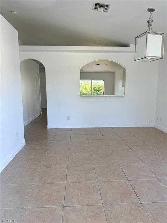 4383 22nd Ave Ne - Photo 3 of 12
