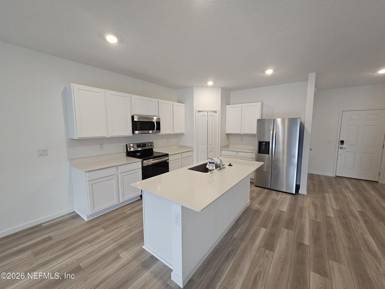 1715 Garden Grove Ct - Photo 7 of 17