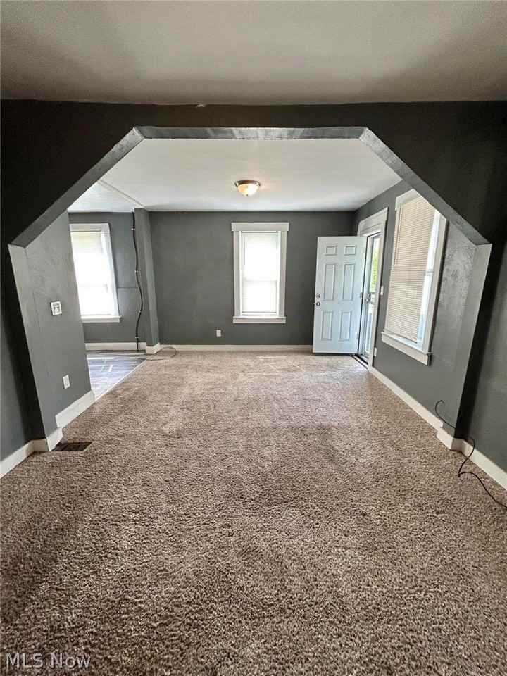 1130 E 68th St #1 - Photo 6 of 10
