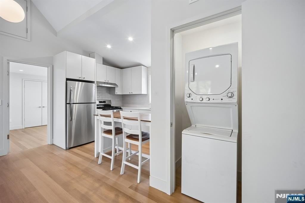 75 Midland Ave - Photo 5 of 16
