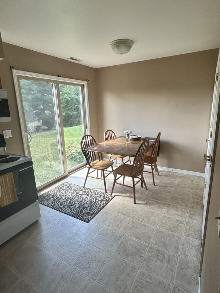 603 N Dianne Ln #B - Photo 4 of 9