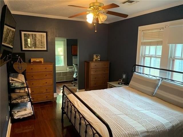 3114 Cadiz St - Photo 4 of 12