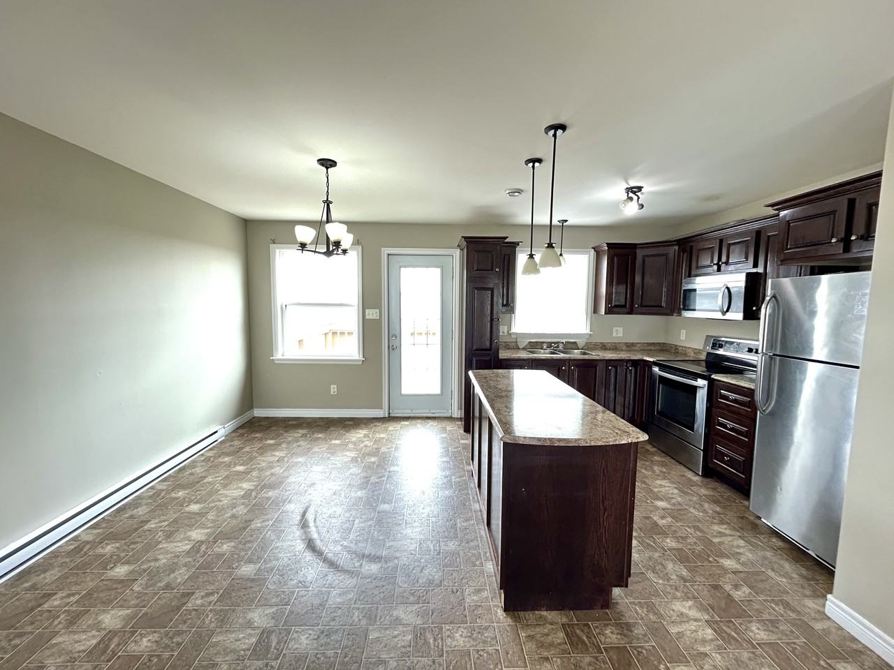 53 Rotary Dr #MAIN - Photo 4 of 32