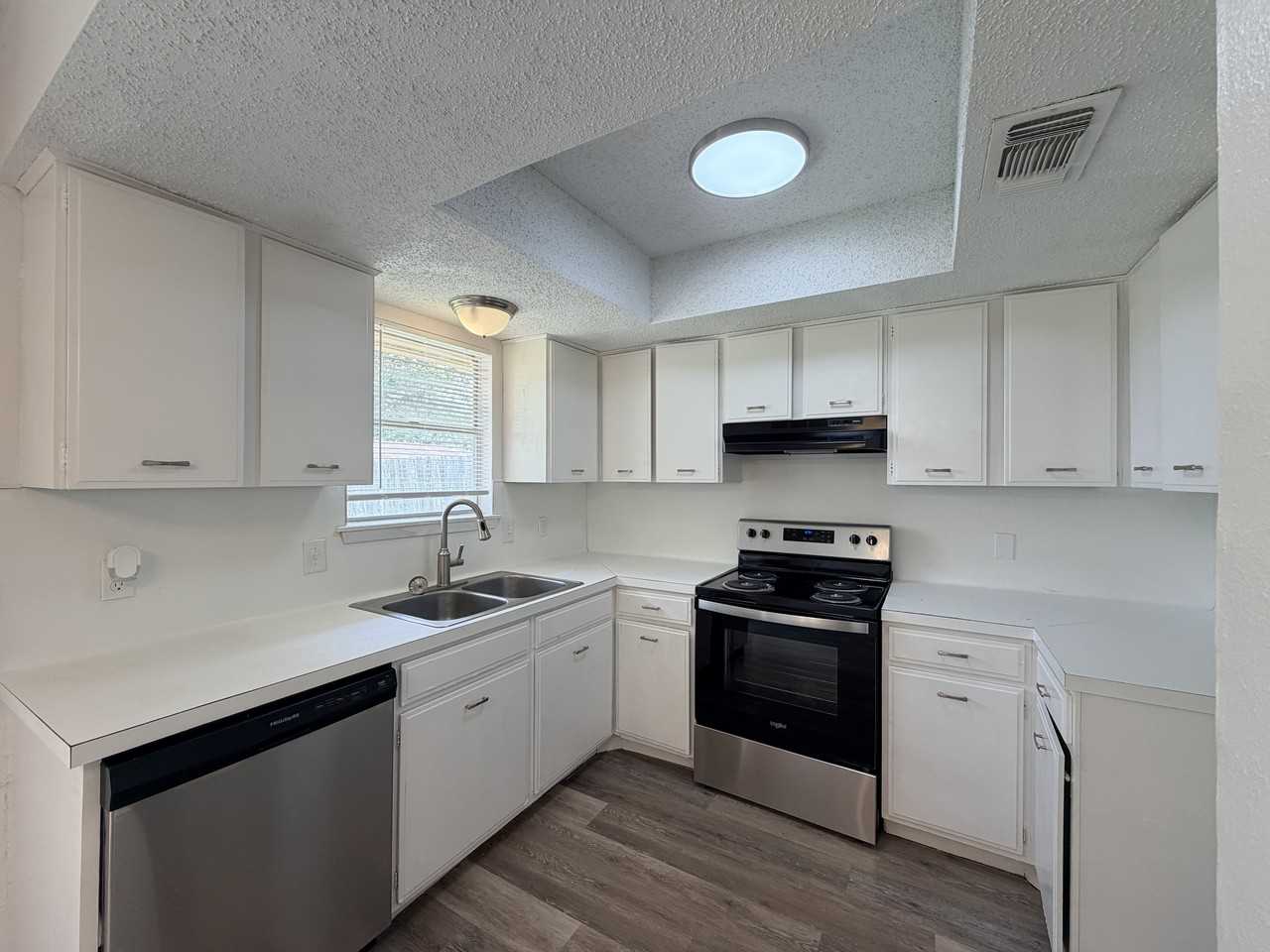 3704 La Paz Dr #1 - Photo 5 of 12