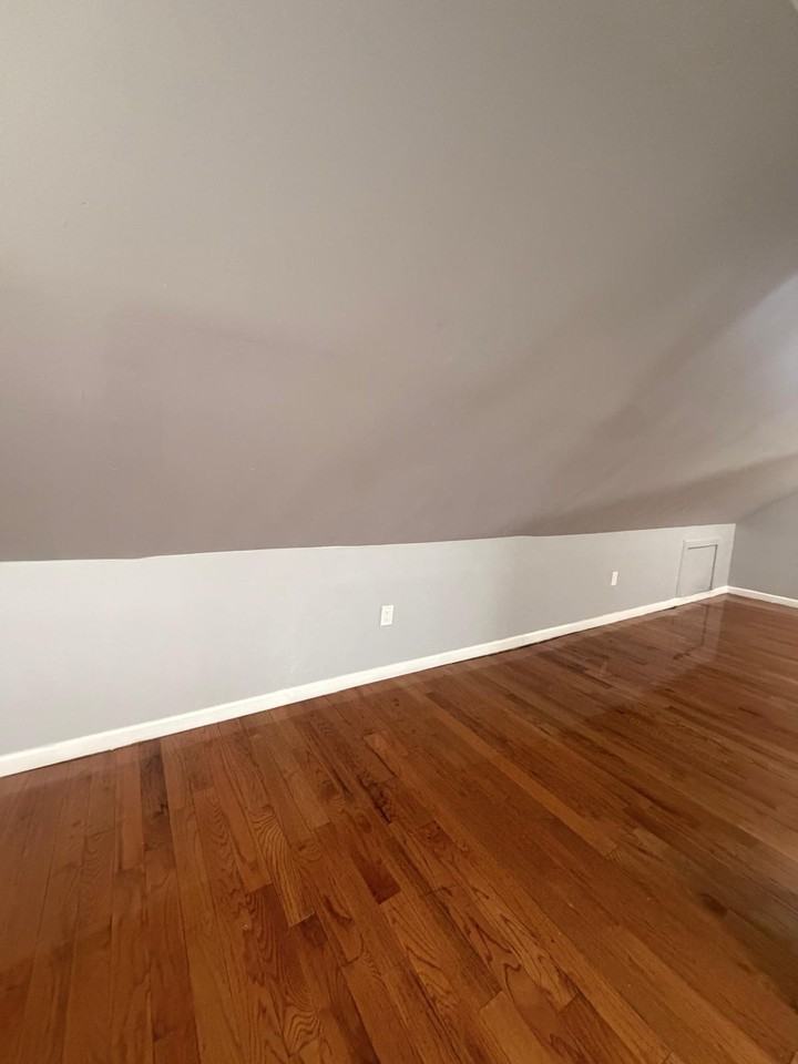 5 Gilbert Ave #3 - Photo 2 of 6
