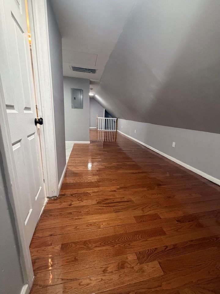 5 Gilbert Ave #3 - Photo 4 of 6