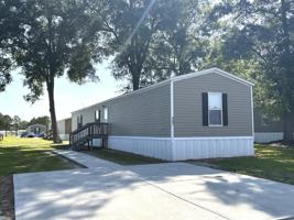 featured image of 407 Chloe Cir #1