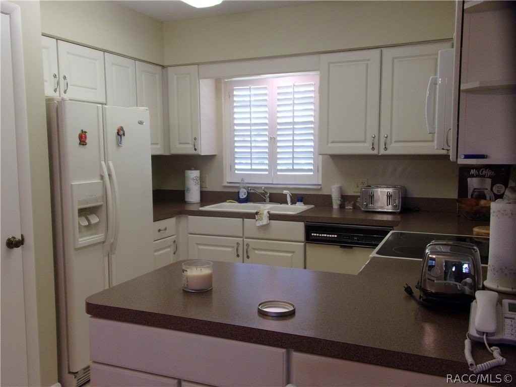1821 Kimberly Ln - Photo 7 of 34