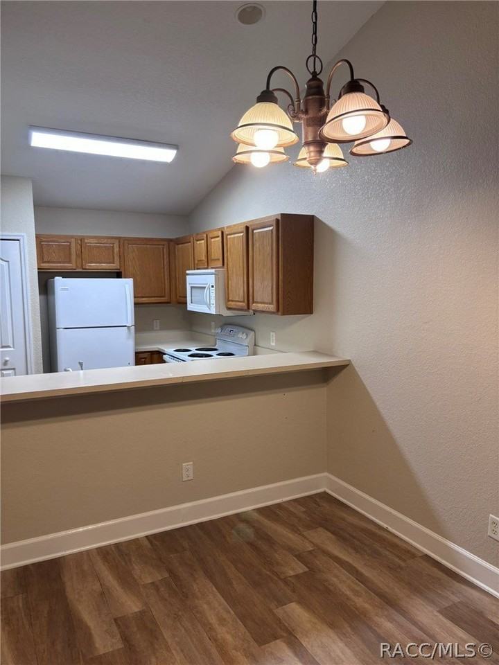 7789 W Solar Pl - Photo 6 of 20