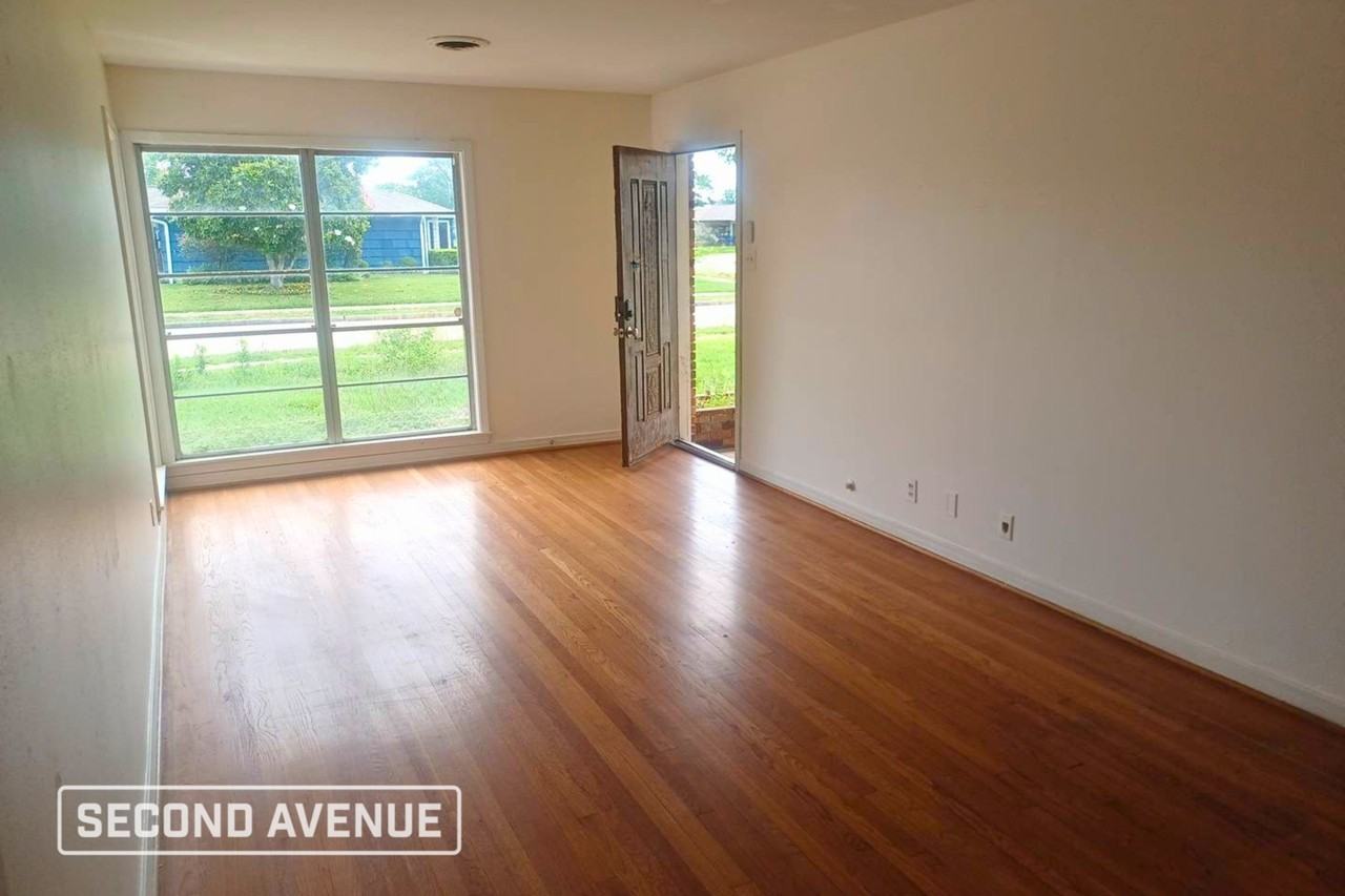 3119 Chestershire Dr - Photo 2 of 9
