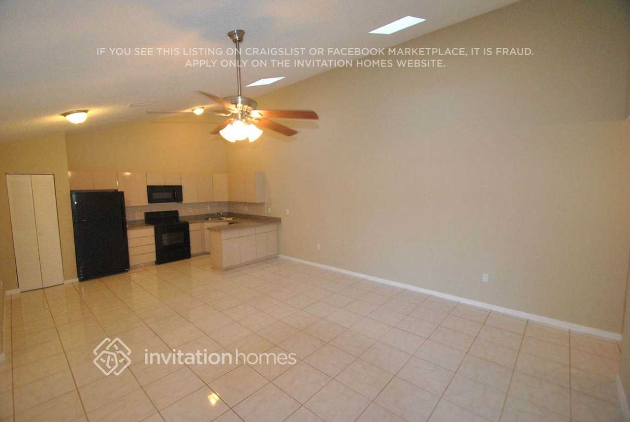 9569 Boca Gardens Pkwy #A - Photo 3 of 11