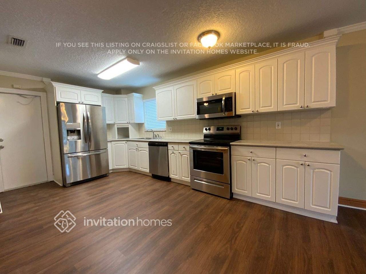 3857 Bluebell St - Photo 5 of 15
