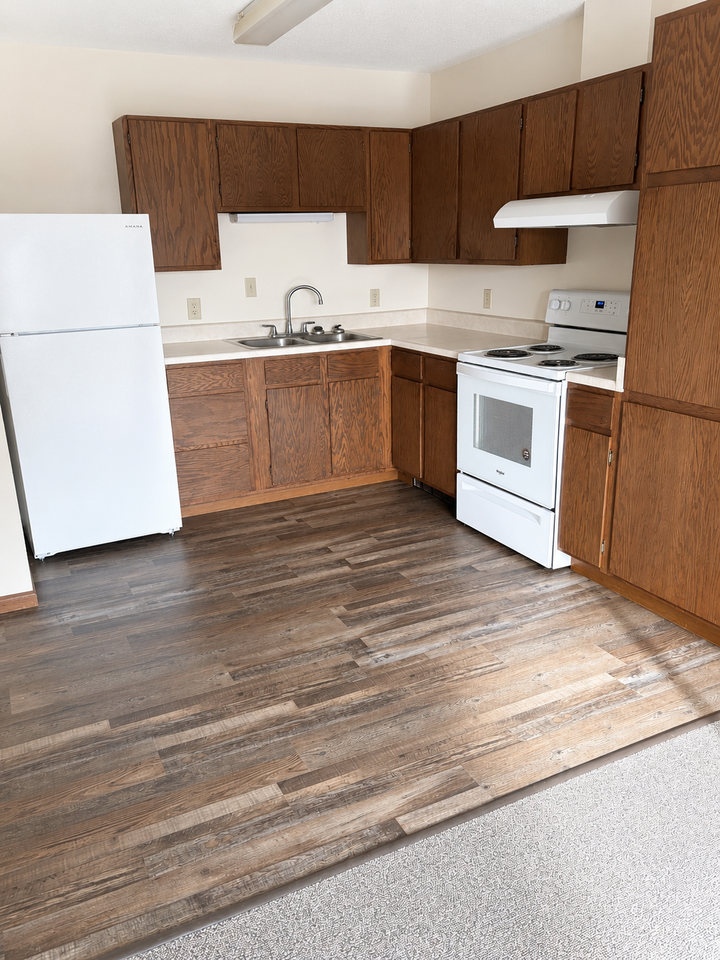 Silverleaf Apartments - Photo 5 of 16