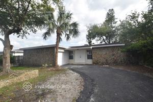 featured image of 8841 Nw 21st Mnr