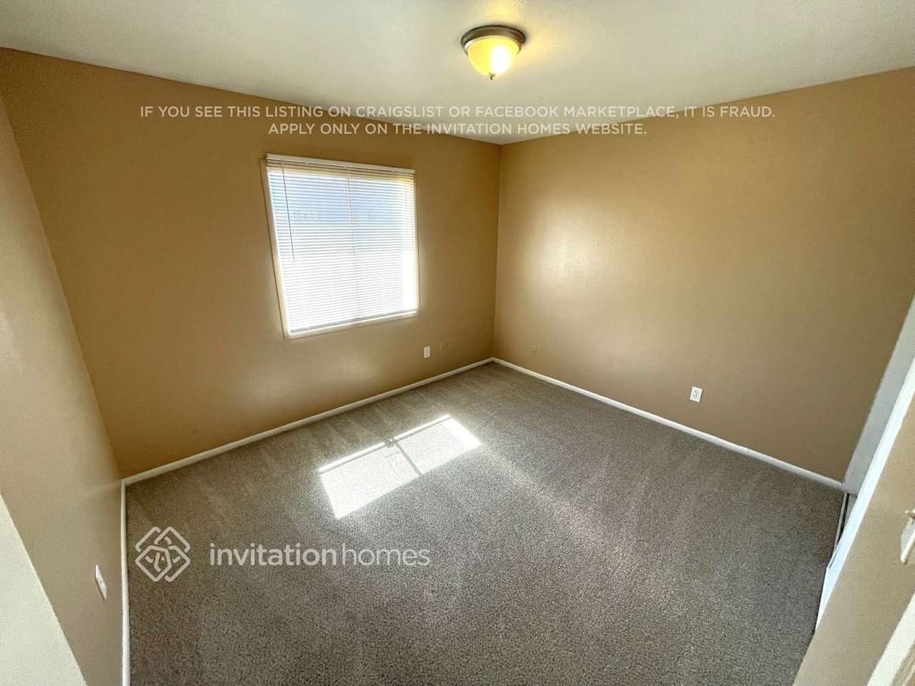 3410 N 90th Dr - Photo 6 of 13