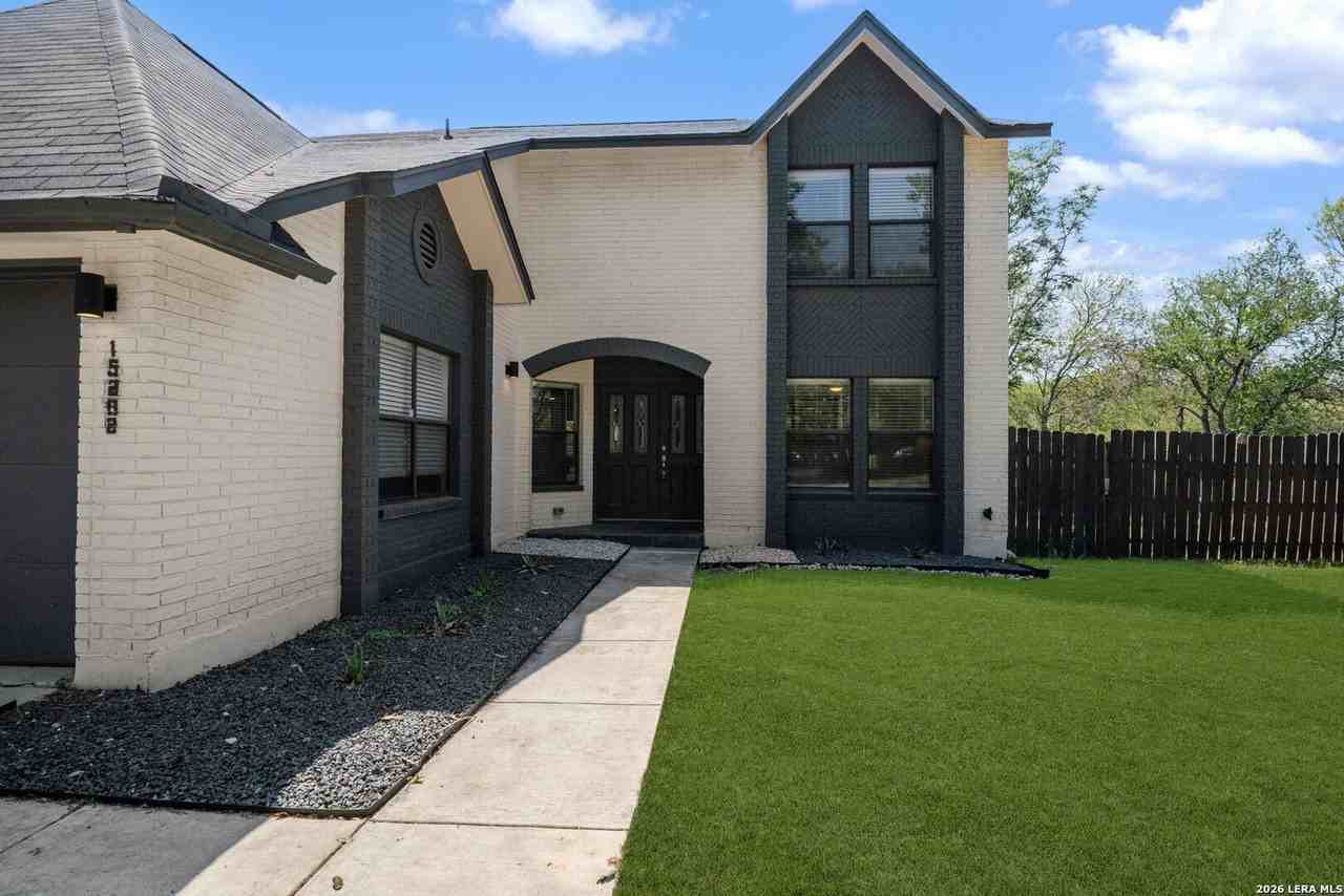 15262 Moonlit Grv - Photo 4 of 38