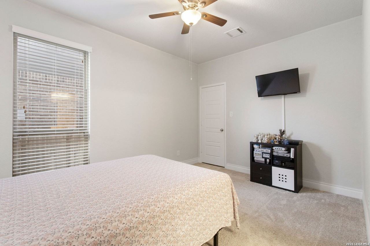 14223 Shetland Way - Photo 3 of 17