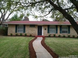 featured image of 2018 E Lawndale Dr