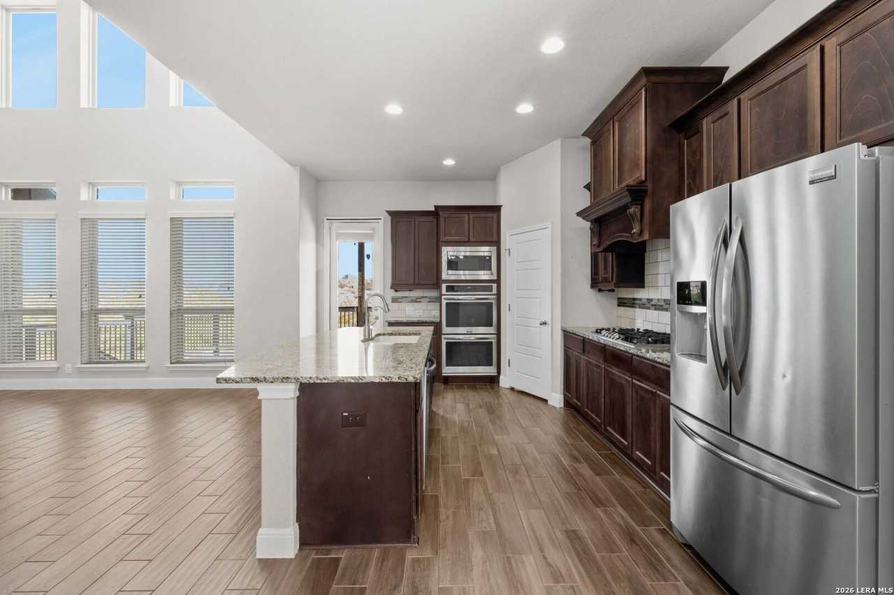 23035 Evangeline - Photo 4 of 16