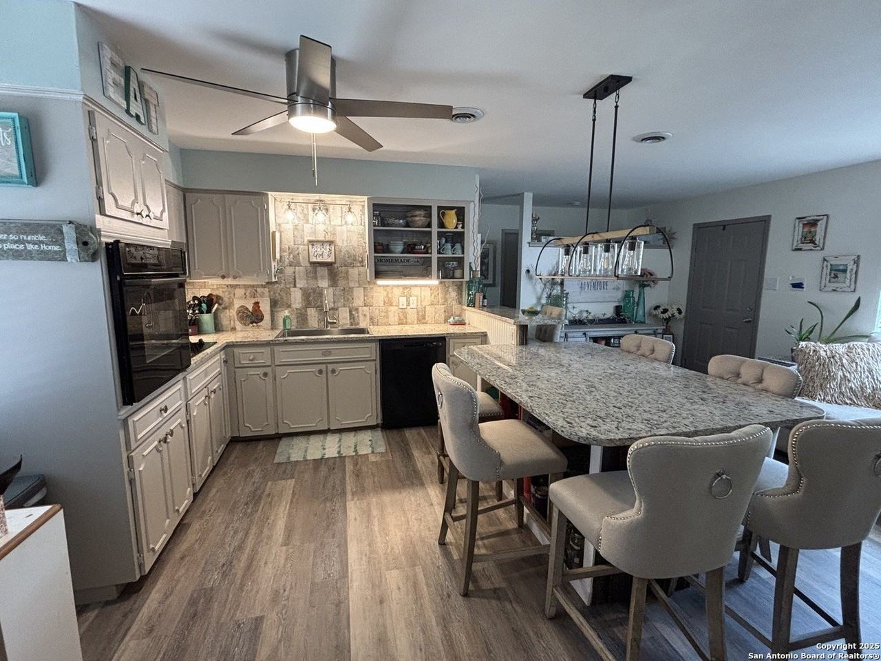 146 Cedar St - Photo 2 of 19
