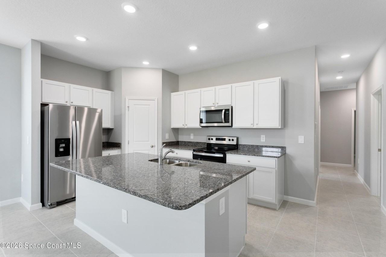 1640 Elizabeth Ave - Photo 2 of 18