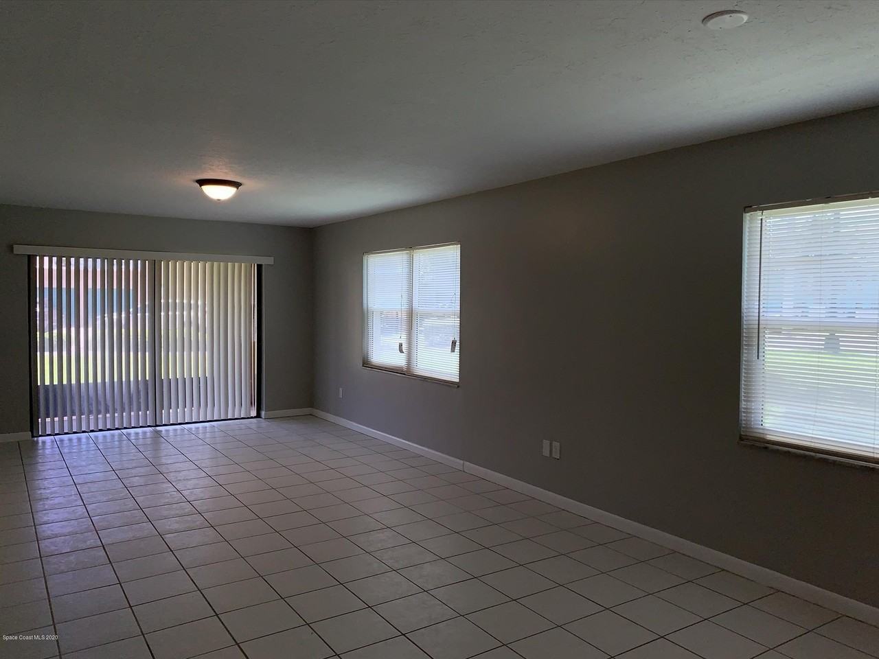 7301 Ridgewood Ave #A101 - Photo 2 of 16