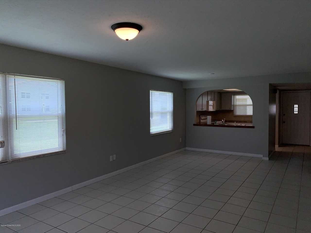 7301 Ridgewood Ave #A101 - Photo 3 of 16