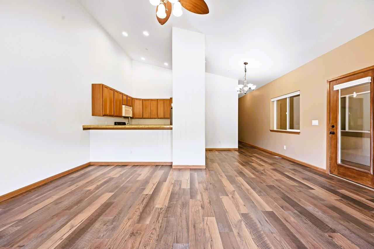 9168 Black Mountain Dr #6 - Photo 7 of 37