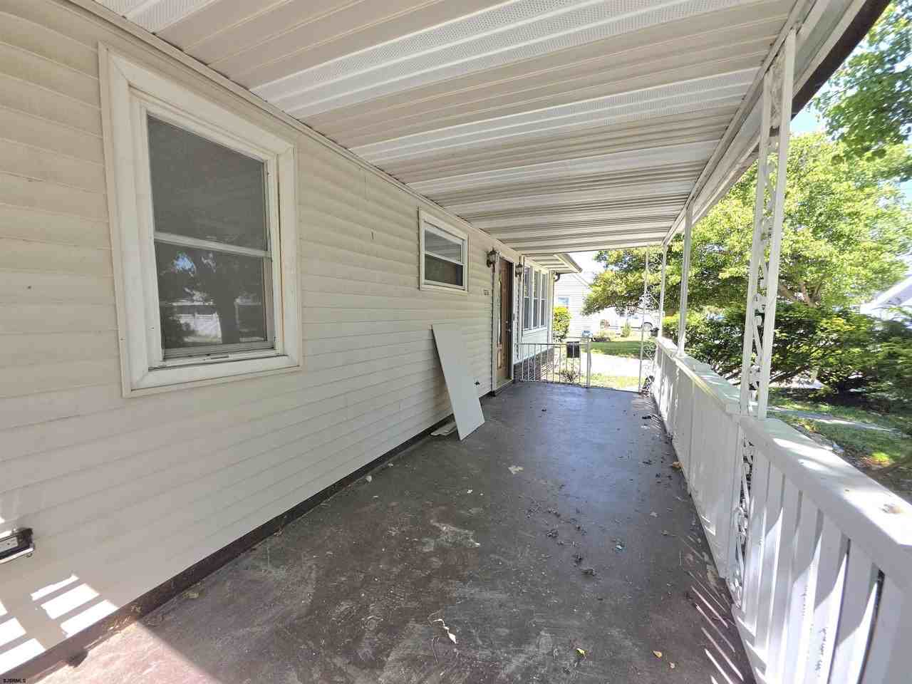 1216 N Ohio Ave - Photo 6 of 34