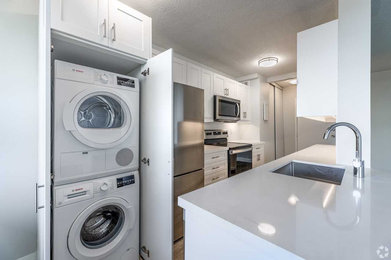 55 Woolley Street - Photo 3 of 8