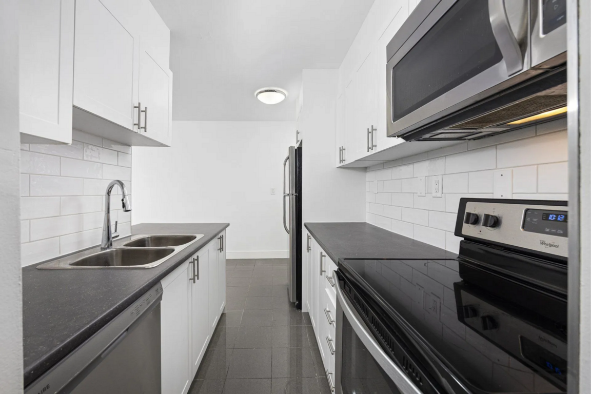 150, 155 & 160 Market St. - Photo 7 of 25