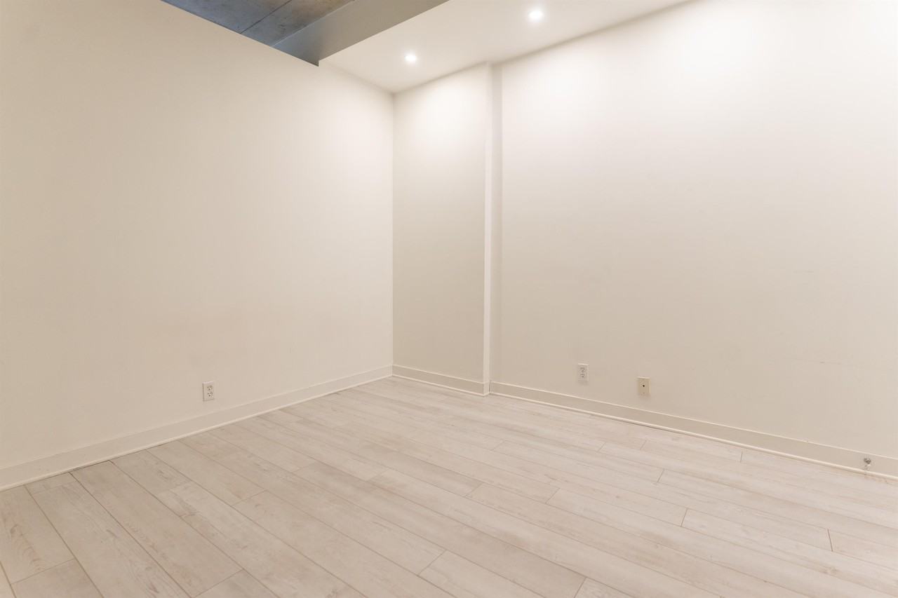 36 The Charlotte #401 - Photo 5 of 11