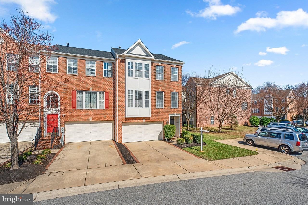 9954 Fragrant Lilies Way - Photo 2 of 31